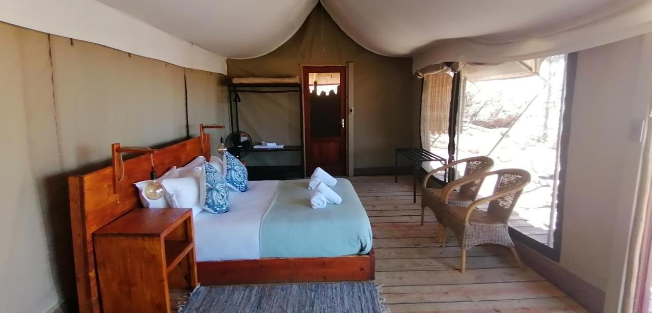 Ondudu Safari Lodge Omaruru Extérieur photo