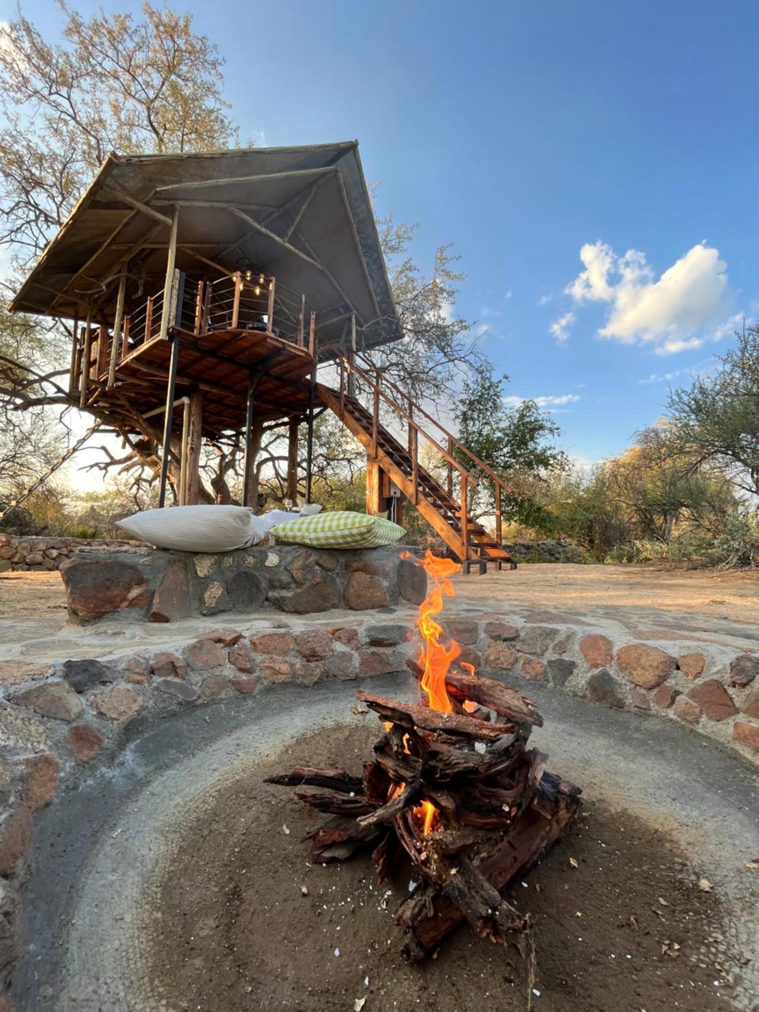 Ondudu Safari Lodge Omaruru Extérieur photo