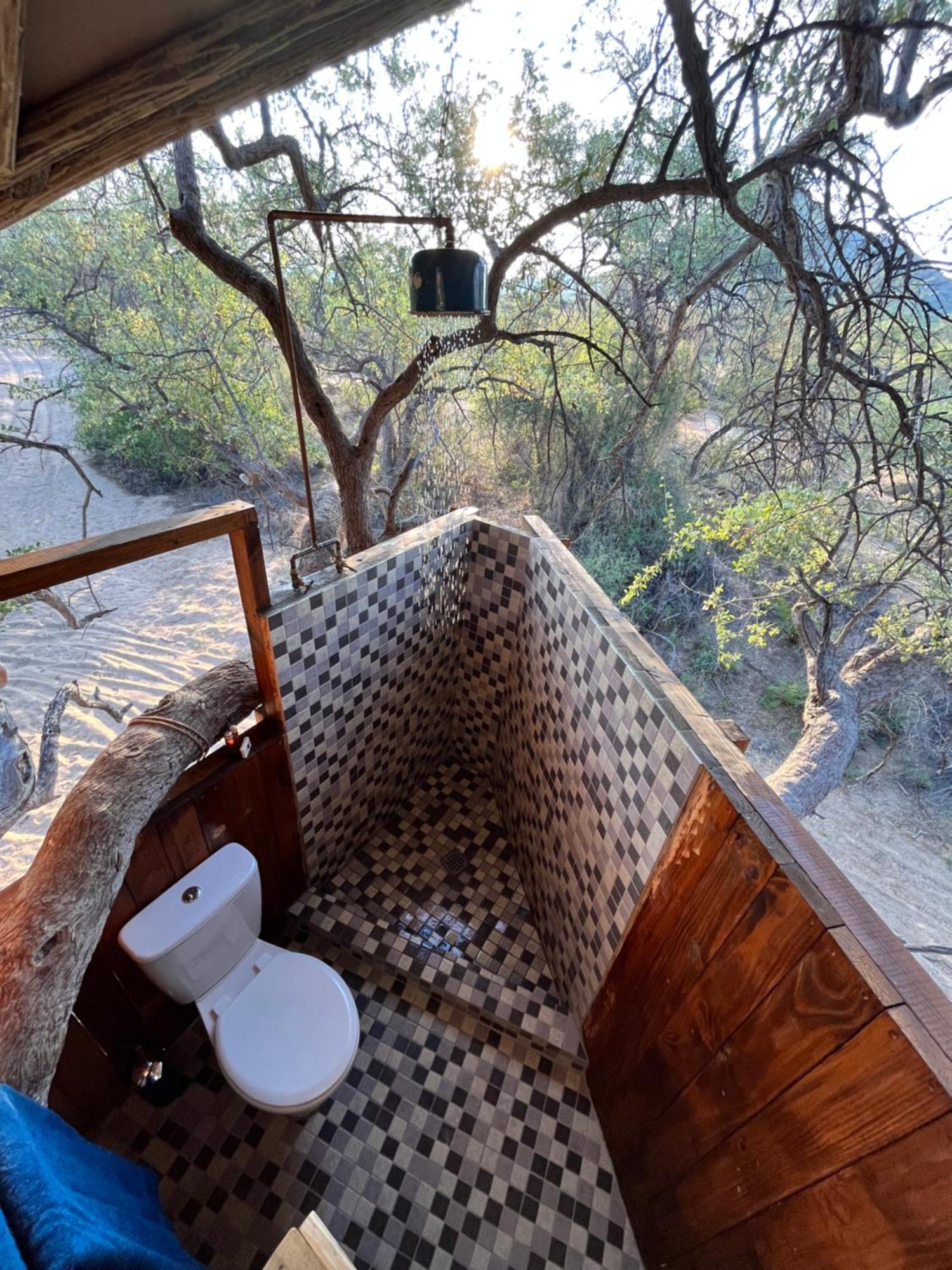 Ondudu Safari Lodge Omaruru Extérieur photo